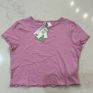 FREE W/Bundle! NWT H&M crop top!